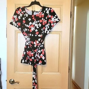 Lane Bryant Size 18 Short Sleeve Crew Neck Fit and Flare Lena Top Buttercup Flor